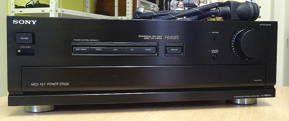 Sony TA-F 690 ES