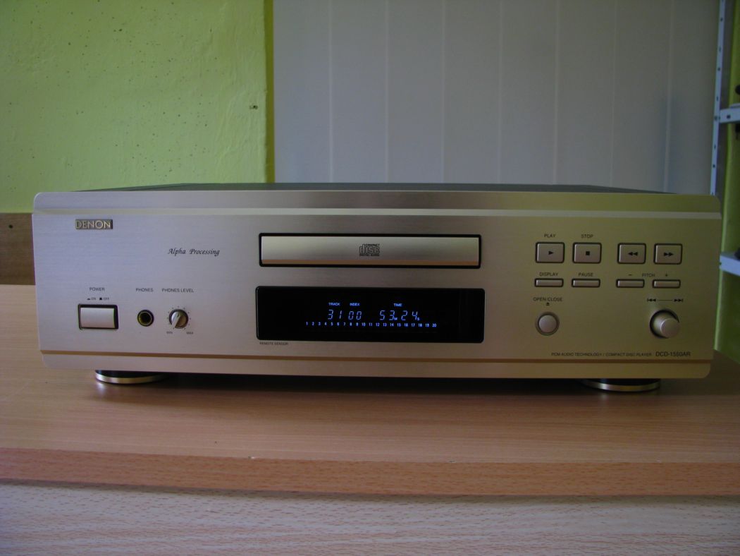 Denon DCD-1550AR_1