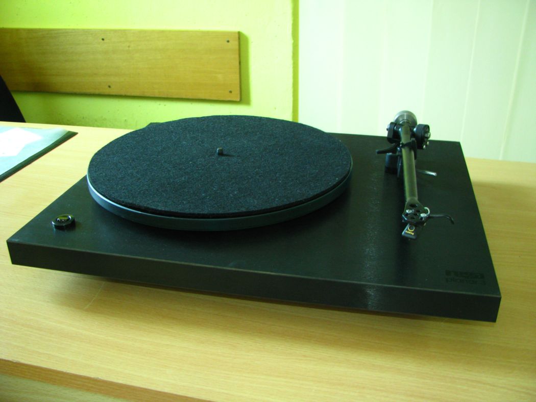 REGA PLANAR 3_2