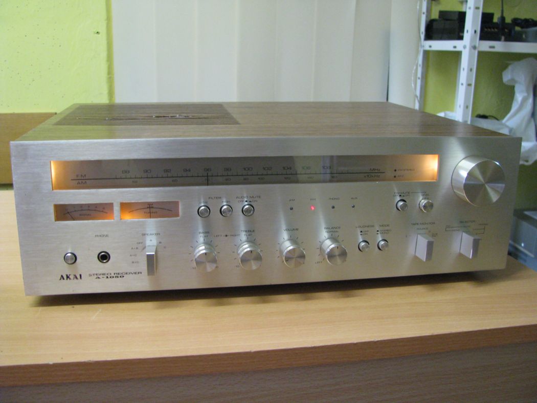 Akai AA-1050_2