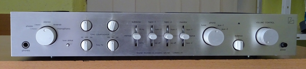 Luxman L-10