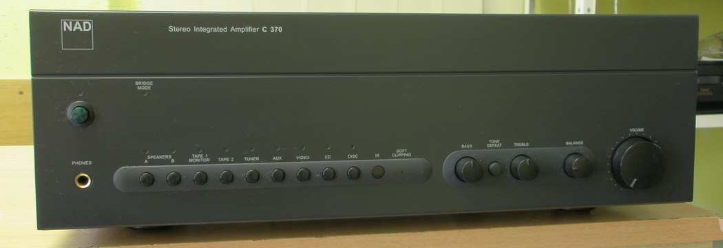 NAD-370