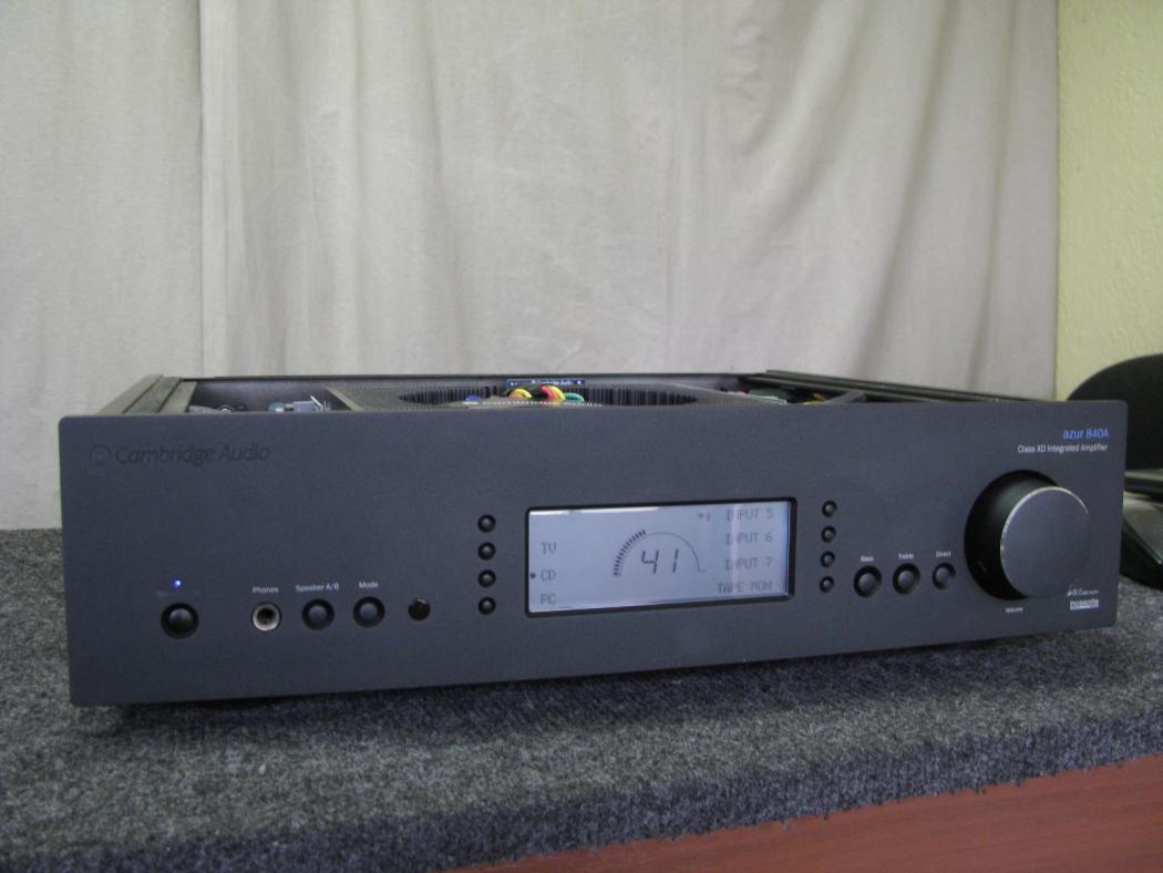 Cambridge Audio Azur 840A_1