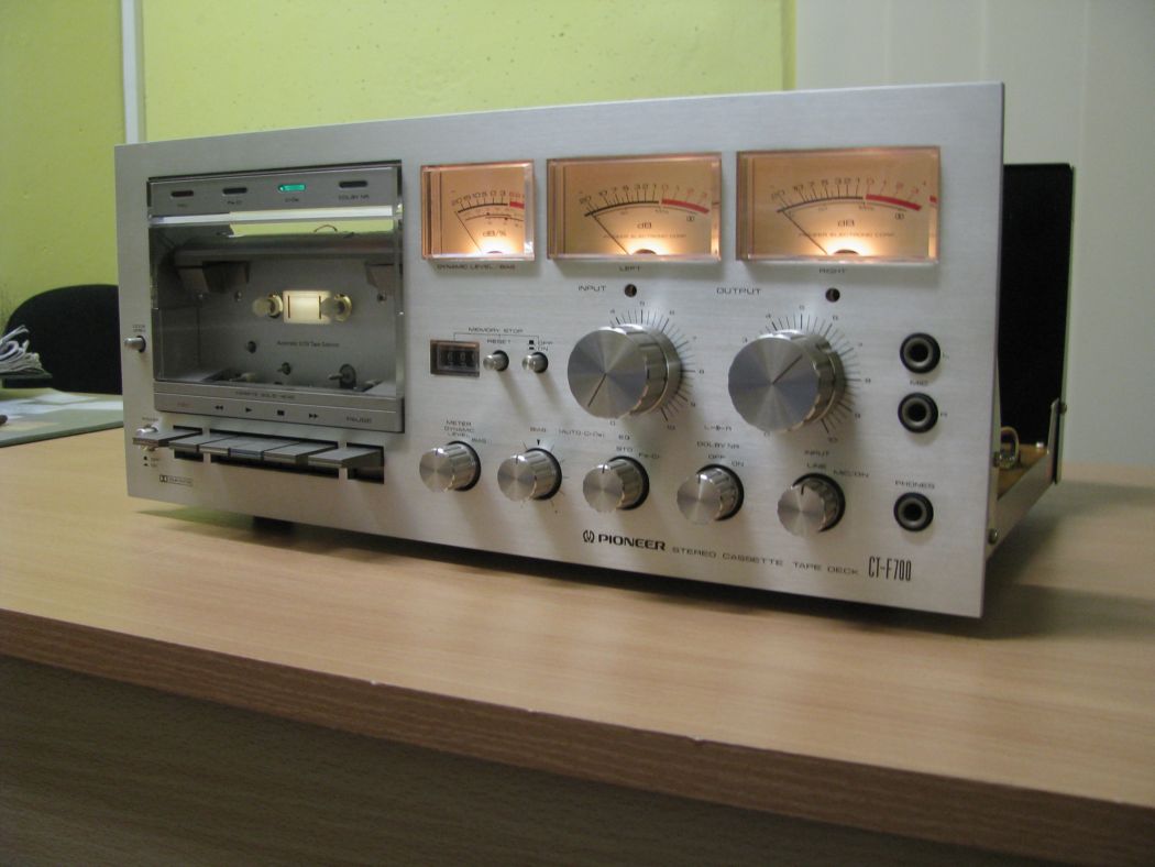 Pioneer CT-F 700_2