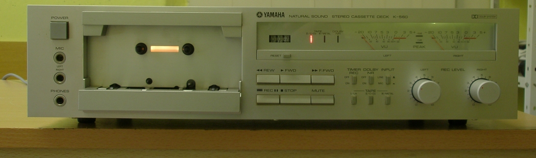 Yamaha K-560